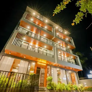 https://limeshine-airport-transit.negombohotels.net